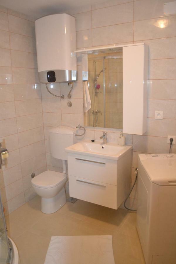 Apartment Mediteran Stari Grad  Dış mekan fotoğraf