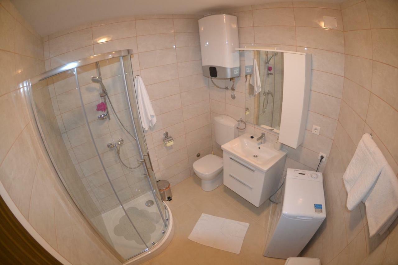 Apartment Mediteran Stari Grad  Dış mekan fotoğraf