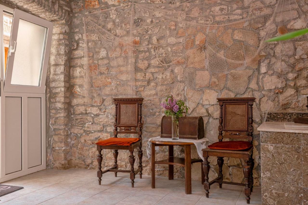 Apartment Mediteran Stari Grad  Dış mekan fotoğraf