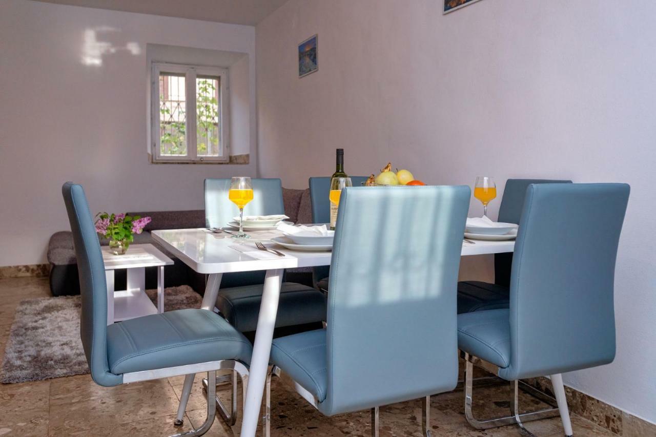 Apartment Mediteran Stari Grad  Dış mekan fotoğraf