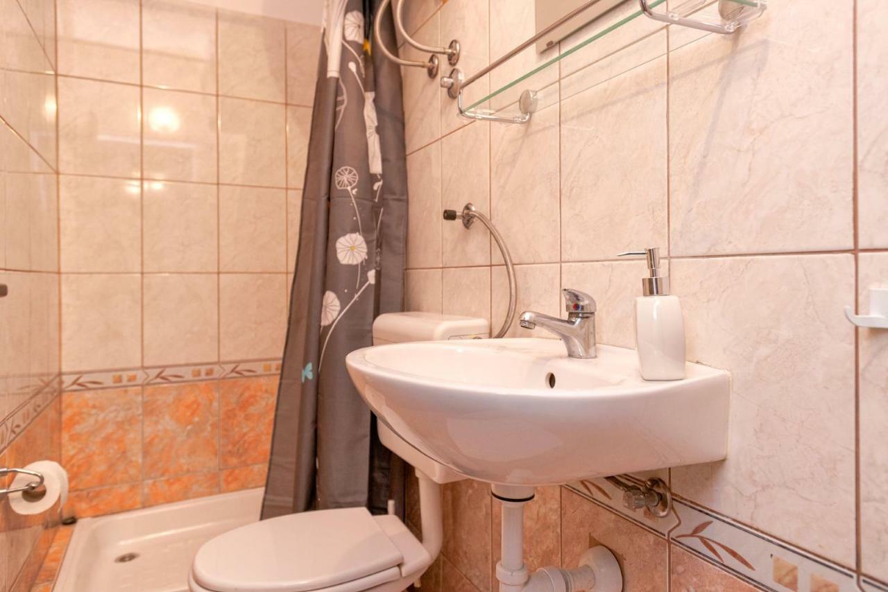 Apartment Mediteran Stari Grad  Dış mekan fotoğraf