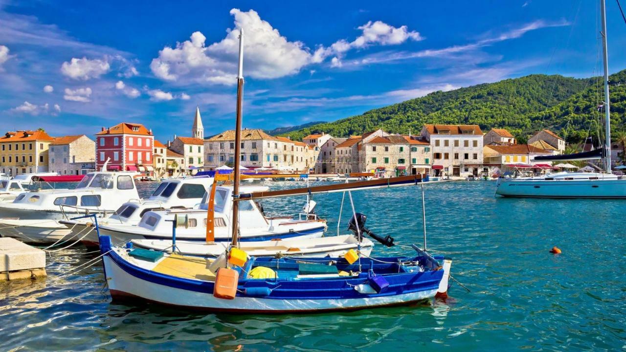 Apartment Mediteran Stari Grad  Dış mekan fotoğraf